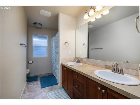 17140 SW Tybalt Place Portland OR 97224