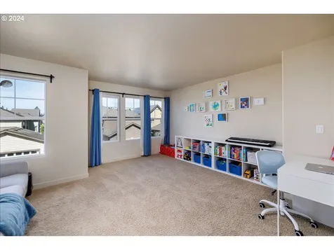 17140 SW Tybalt Place Portland OR 97224