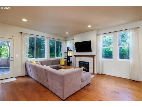 17140 SW Tybalt Place Portland OR 97224