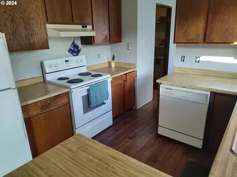 75657 Upper Diamond Lane Wallowa OR 97885