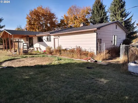 75657 Upper Diamond Lane Wallowa OR 97885