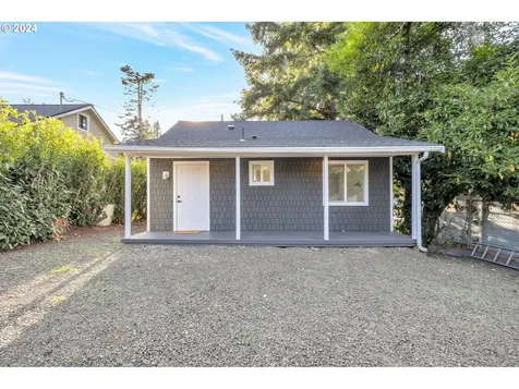 1105 Spokane Avenue Port Orchard WA 98366