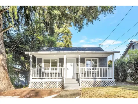 1105 Spokane Avenue Port Orchard WA 98366