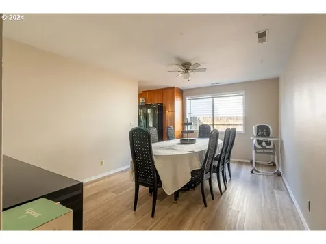 921 Blackbird Court Ne Salem OR 97301