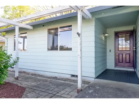 921 Blackbird Court Ne Salem OR 97301
