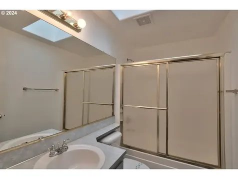 4392 SW Plumeria Way Beaverton OR 97078