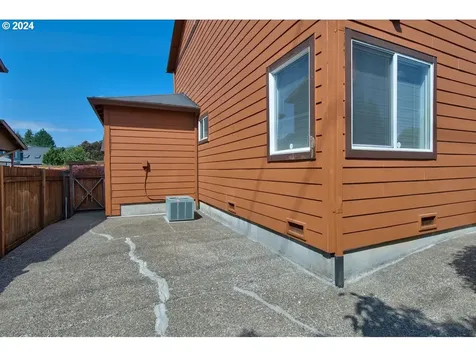4392 SW Plumeria Way Beaverton OR 97078