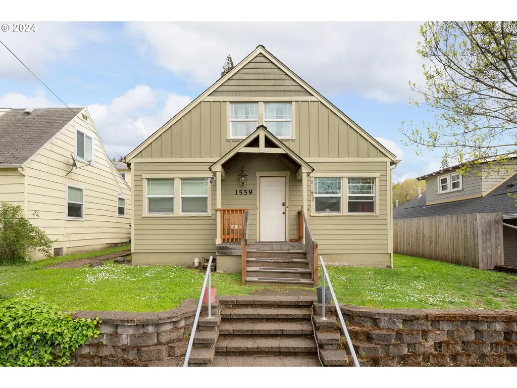 1559 Se Hamilton Street Roseburg OR 97470