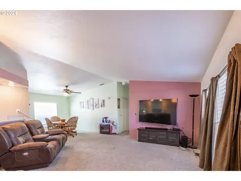 200 Market Street Lebanon OR 97355