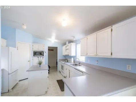 200 Market Street Lebanon OR 97355