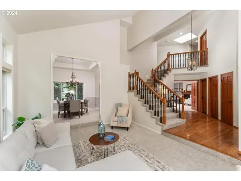 15250 Sw Swan Court Beaverton OR 97007