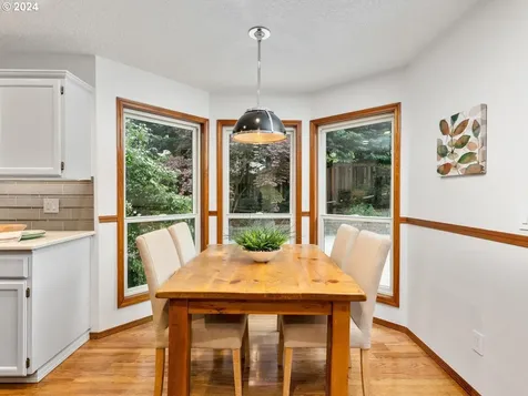 15250 Sw Swan Court Beaverton OR 97007