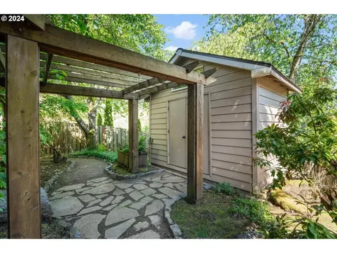 15250 Sw Swan Court Beaverton OR 97007