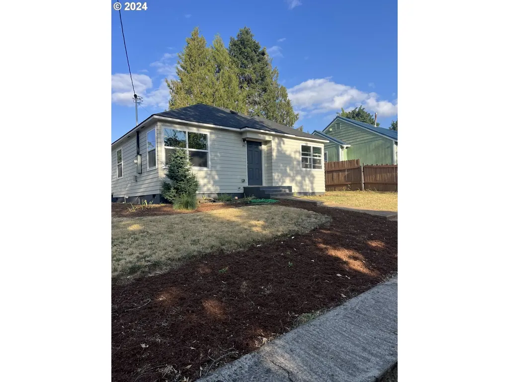 210 Sw Ash Street Willamina OR 97396
