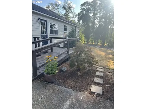 210 Sw Ash Street Willamina OR 97396