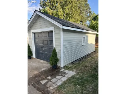 210 Sw Ash Street Willamina OR 97396