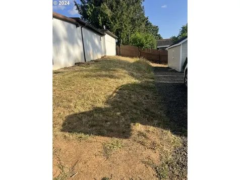 210 Sw Ash Street Willamina OR 97396