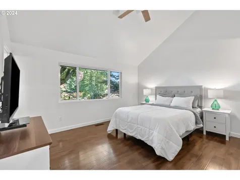26702 Stanford Court Kent WA 98032