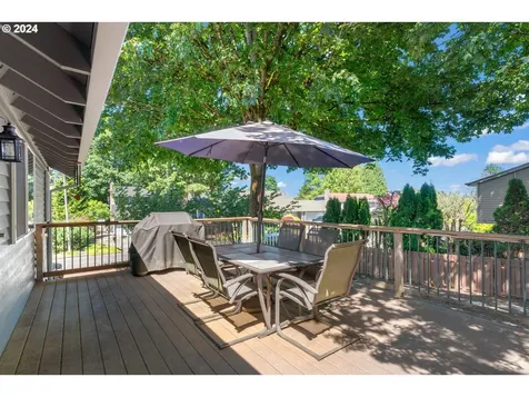 26702 Stanford Court Kent WA 98032