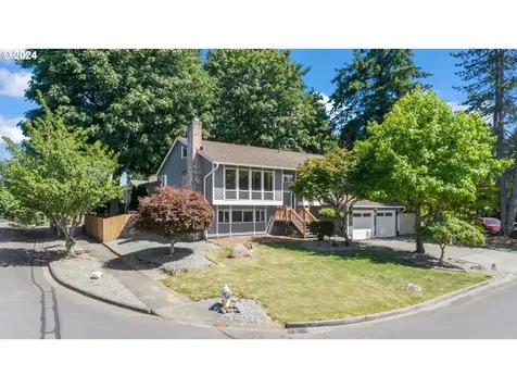 26702 Stanford Court Kent WA 98032
