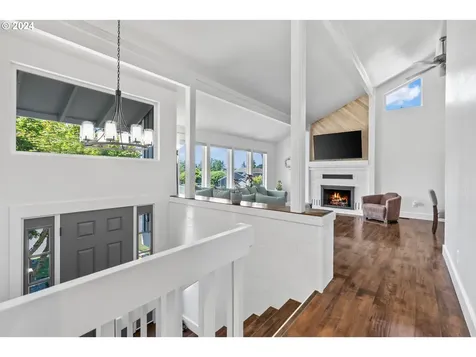 26702 Stanford Court Kent WA 98032
