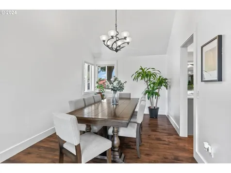 26702 Stanford Court Kent WA 98032