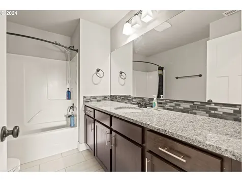 330 SE Regan Hill Loop Estacada OR 97023