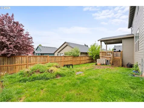 330 SE Regan Hill Loop Estacada OR 97023