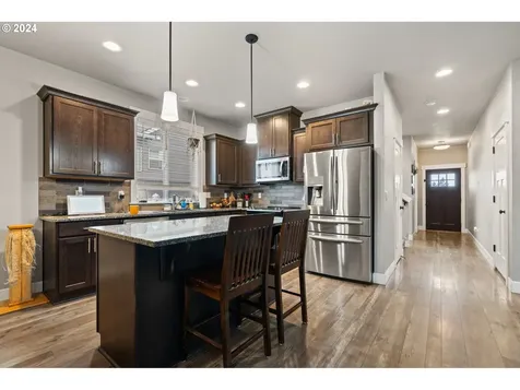 330 SE Regan Hill Loop Estacada OR 97023