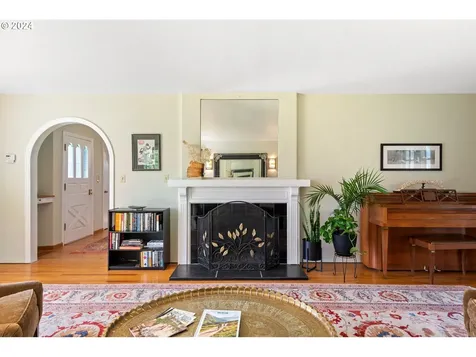 910 12th Street La Grande OR 97850
