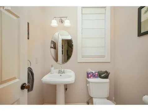 21051 Jenny Marie Lane NE Aurora OR 97002
