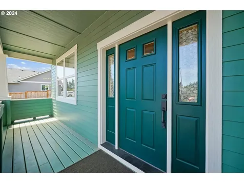 21051 Jenny Marie Lane NE Aurora OR 97002