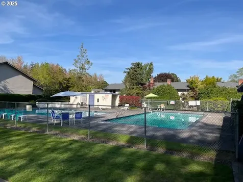 6720 SW Sussex Street Beaverton OR 97008