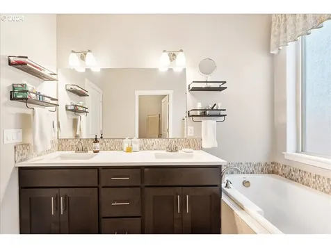 12503 Ne 107th Way Vancouver WA 98682