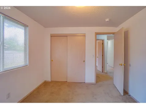 12218 Ne 42nd Street Vancouver WA 98682