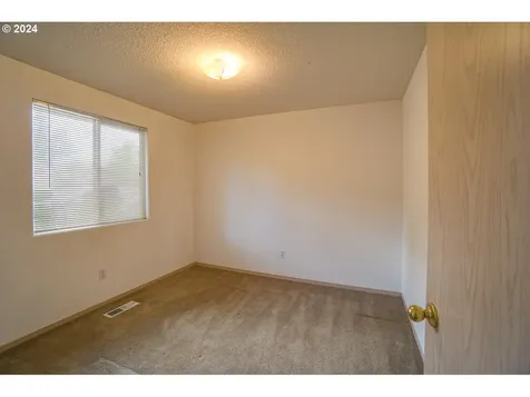 12218 Ne 42nd Street Vancouver WA 98682