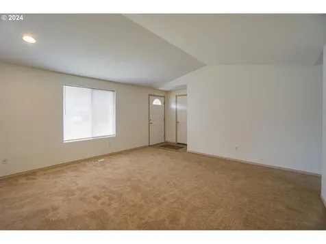 12218 Ne 42nd Street Vancouver WA 98682