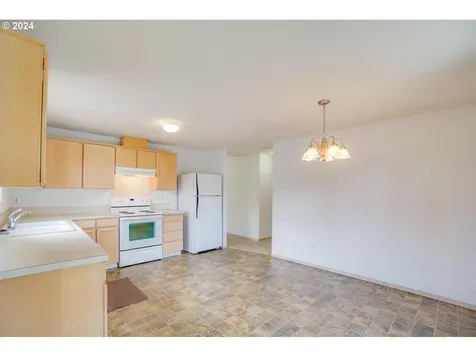 12218 Ne 42nd Street Vancouver WA 98682