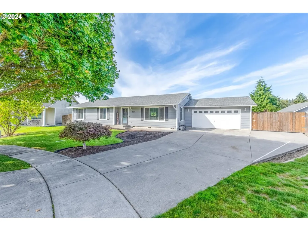 2309 52nd Court Longview WA 98632