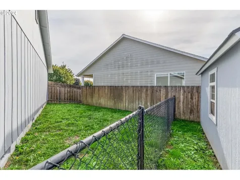 2309 52nd Court Longview WA 98632