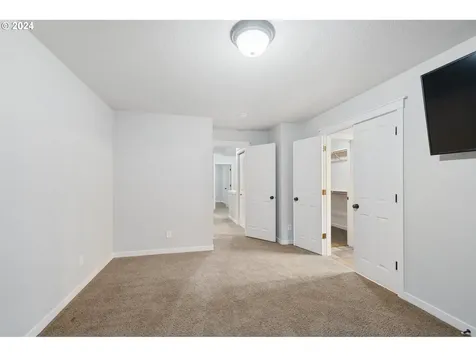 1291 SE Roundelay Street Hillsboro OR 97123