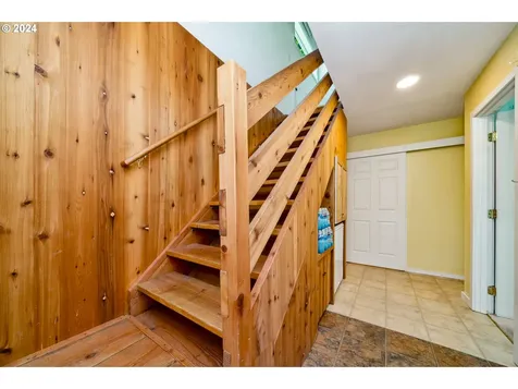 8255 S Victoria Avenue Rockaway Beach OR 97136