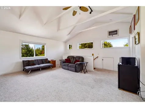 8255 S Victoria Avenue Rockaway Beach OR 97136