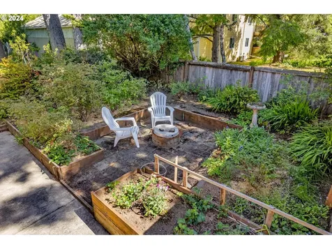 8255 S Victoria Avenue Rockaway Beach OR 97136