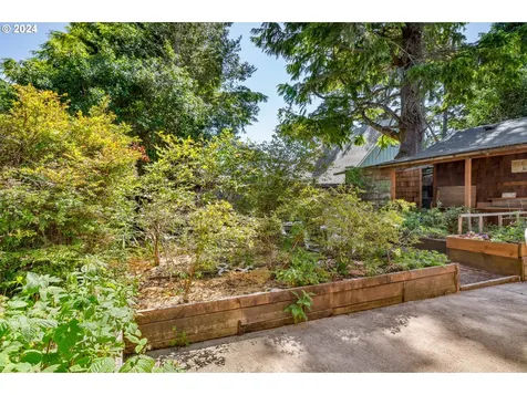 8255 S Victoria Avenue Rockaway Beach OR 97136