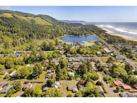 8255 S Victoria Avenue Rockaway Beach OR 97136