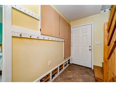 8255 S Victoria Avenue Rockaway Beach OR 97136