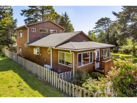 8255 S Victoria Avenue Rockaway Beach OR 97136