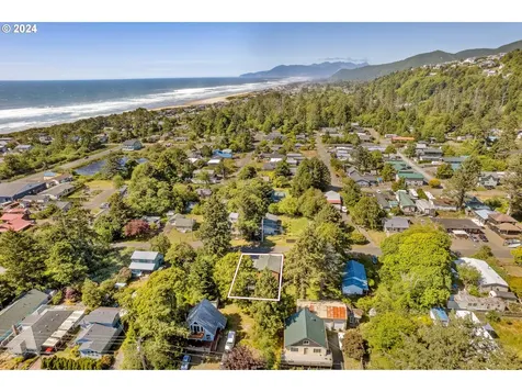 8255 S Victoria Avenue Rockaway Beach OR 97136