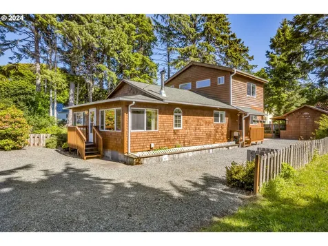 8255 S Victoria Avenue Rockaway Beach OR 97136